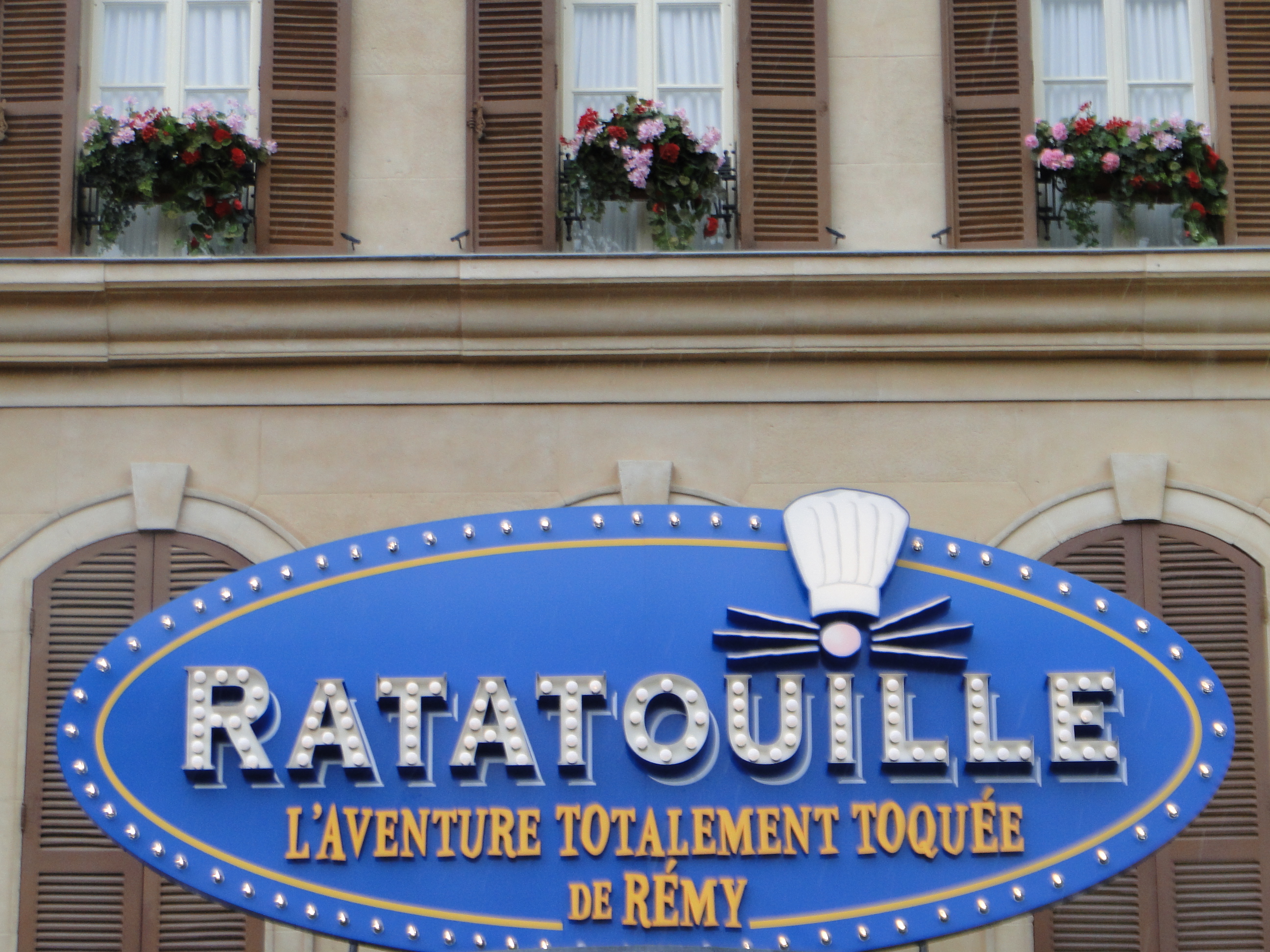 RATATOUILLE Attraction Disneyland Paris - Go with the Blog DSC01947