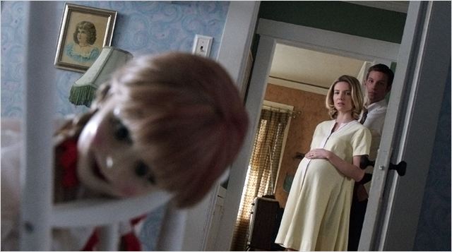 ANNABELLE - image du film poupée film 2014 Spin off Conjuring 3 - Go with the Blog