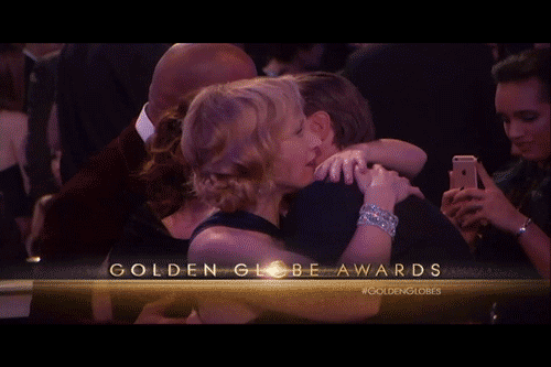 GOLDEN GLOBES 2016 - Kate Winslet Leonardo DiCaprio GIF retrouvailles
